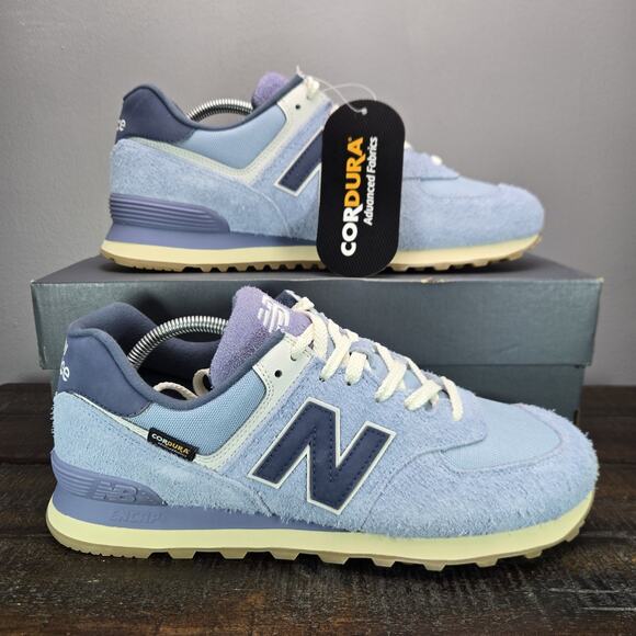 NEW New Balance 574 Mens Size 11 D Running Shoes U574NLB Blue White Suede